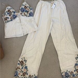 A&F Cream Floral Embroidered linen Set